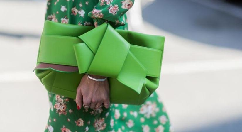 Viszlát, barna táska: ez a 7 szín azonnal stílusosabbá teszi a tavaszi outfitjeidet