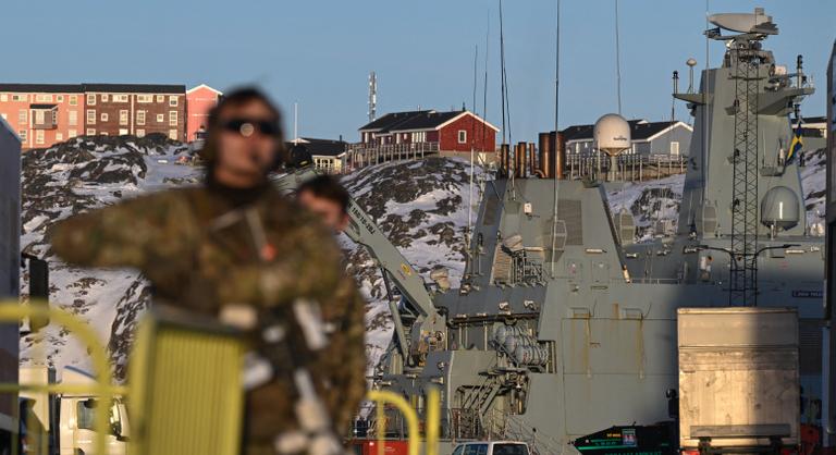Dánia felkészült egy esetleges amerikai támadására: vérkészleteket vittek Grönlandra, a repülőtereket is felrobbantanák