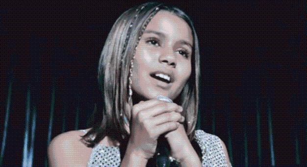 Emlékszel még rá? Így néz ki most az édes kislány az Igazából szerelemből