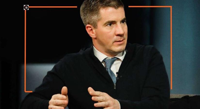 Kocsis Fidesz-frakcióvezető ‘rózsaszín arcú’ próbálkozása, hogy lerázza magukról az MNB-Matolcsy-ügyet