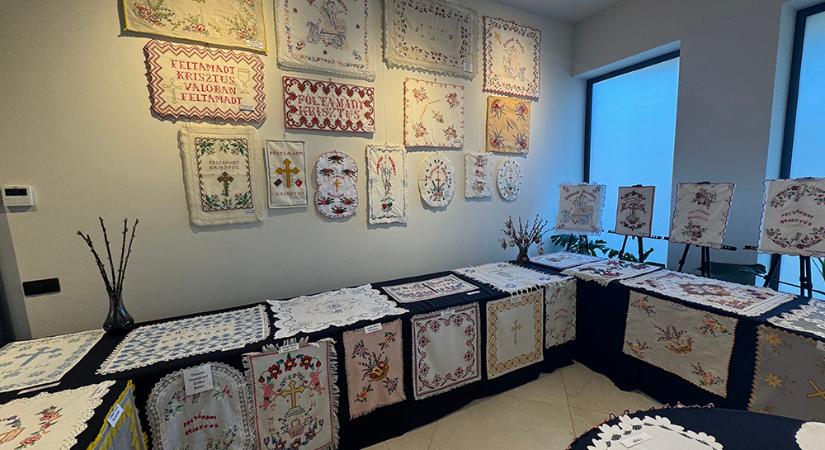 Pászkaterítő-kiállítás és nagyböjti ételbemutató a beregszászi görögkatolikus központban