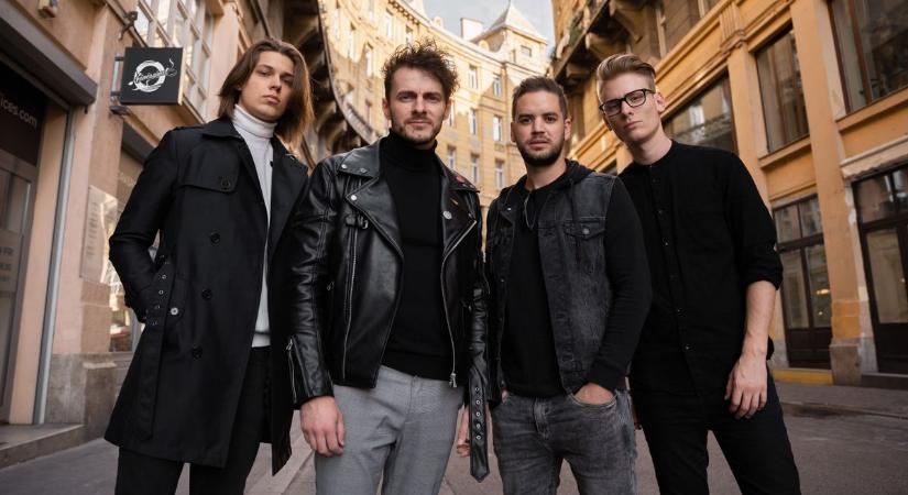 Versek a táncparketten: Kávészünet a miskolci Helynekemben!