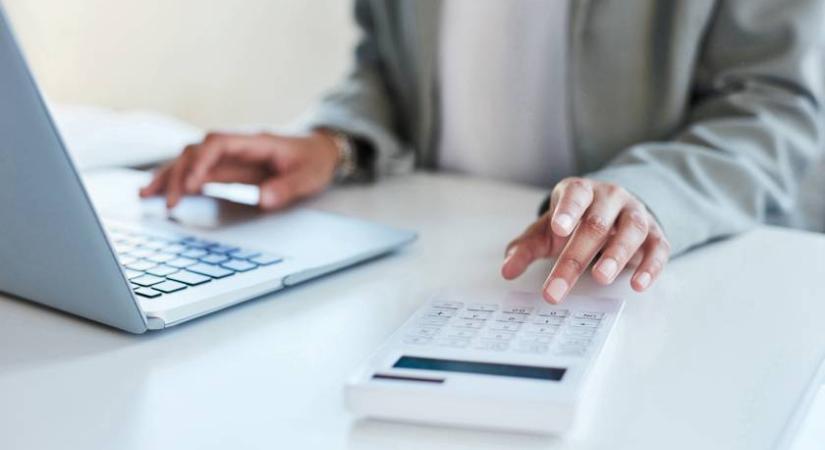 Közel félmillió magyar bukhat pénzt emiatt: figyelmeztetést adott ki a NAV