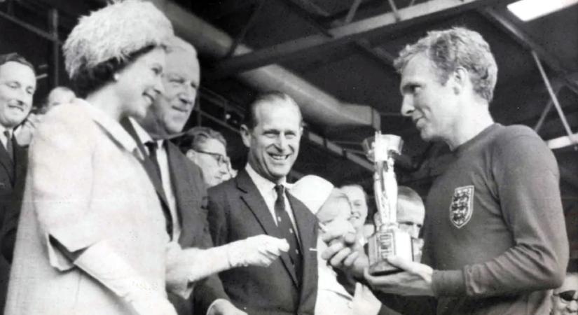 Kiskutya bukkant rá az ellopott Rimet-kupára