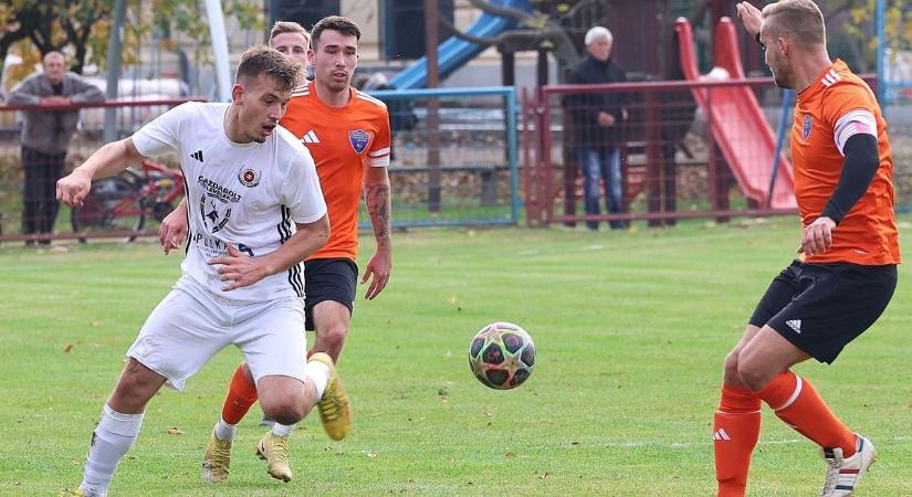 Szomszédvári rangadó Szakolyban, tovább nőhet a Nagydobos előnye