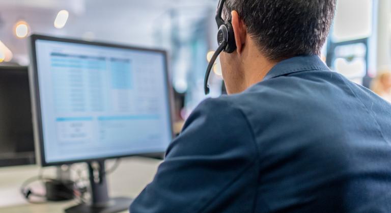 Ukrajnából irányították, magyarok mosták tisztára a pénzt, lecsaptak a rendőrök egy 360 milliós csalóhálózatra