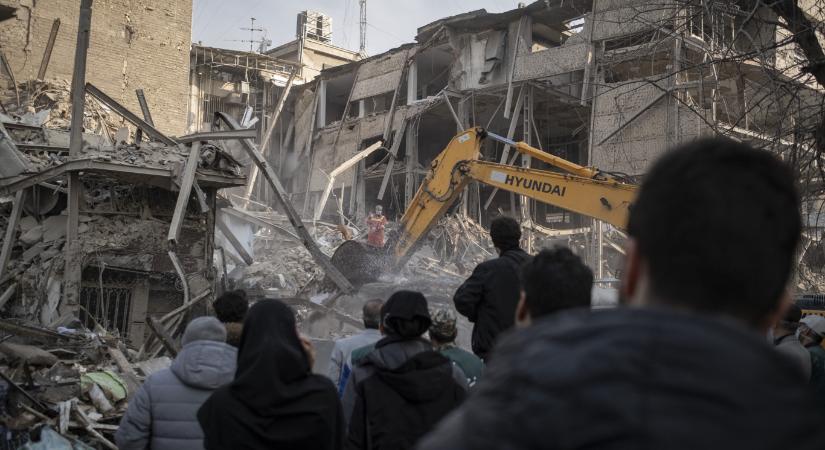 Légitámadásban meghalt az iráni Forradalmi Gárda szóvivője