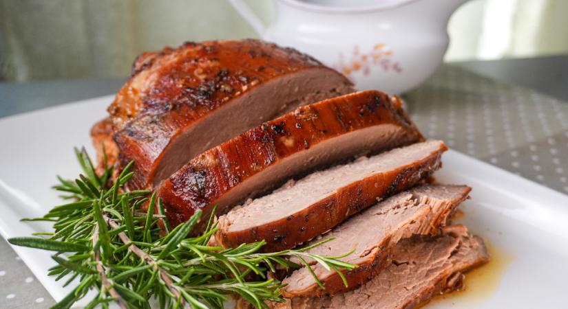 Lassan sült borjú tejszínes mártással