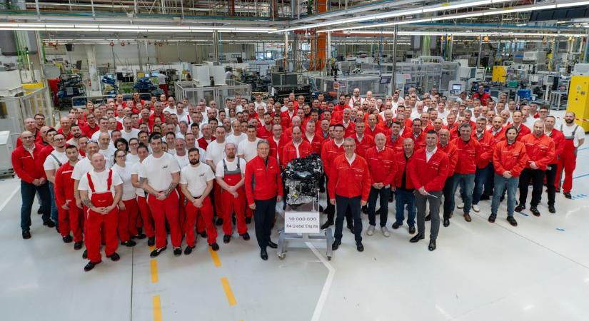 Audi Lendületben: Tízmillió négyhengeres motor – csapatmunka, precizitás és innováció