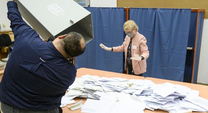 A Fidesz dönti el, hogy kik döntenek a választási csalások ügyében, a Tisza itt labdába se rúghat