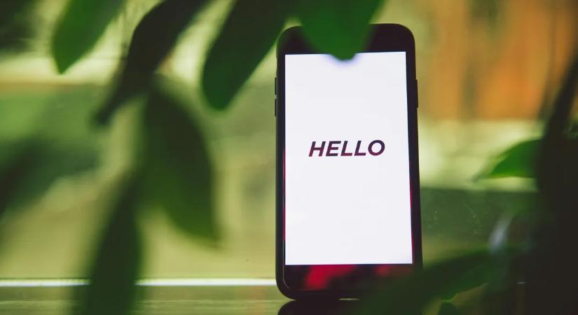 Kémkednek utánad? 5 ijesztő jel, hogy feltörték a telefonod!