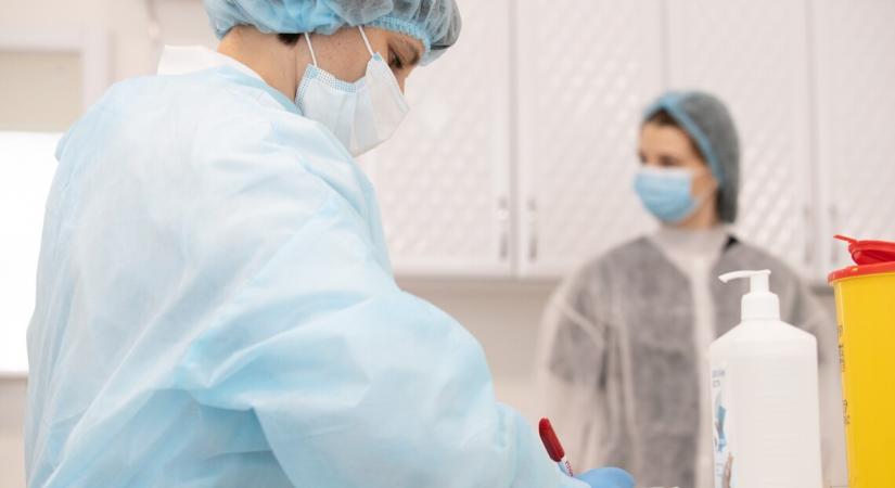 A legnagyobb kihívás Ukrajna számára a Covid után: egy infektológus megnevezte a szezon legveszélyesebb betegségét