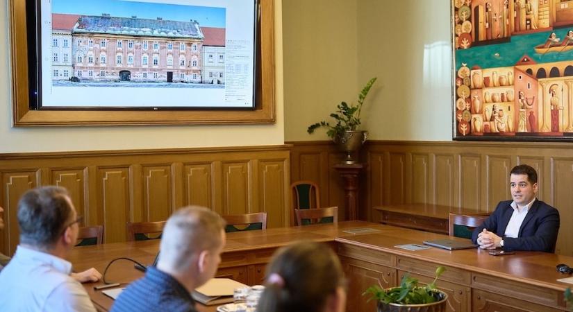 Kósa Roland: elkészültek a Napóleon-ház felújítási tervei Győrben