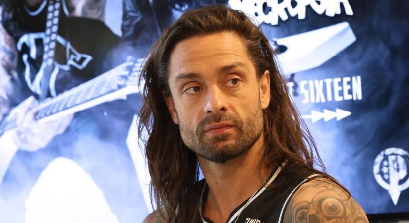 Brutális átalakuláson ment át a Tankcsapda új tagja – ezt a felsőtestet sokan megirigyelhetik