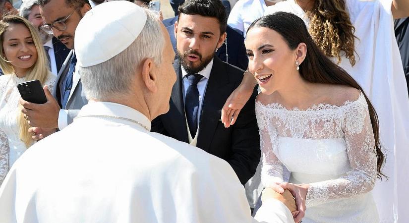 Leó pápa októberre Rómába hívja a püspökkari elnököket, hogy a családról tanácskozzanak