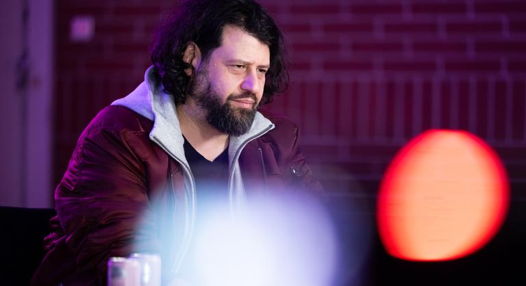 Újabb 12 előadó csatlakozott Puzsér Róbert rendszerbontó nagykoncertjéhez