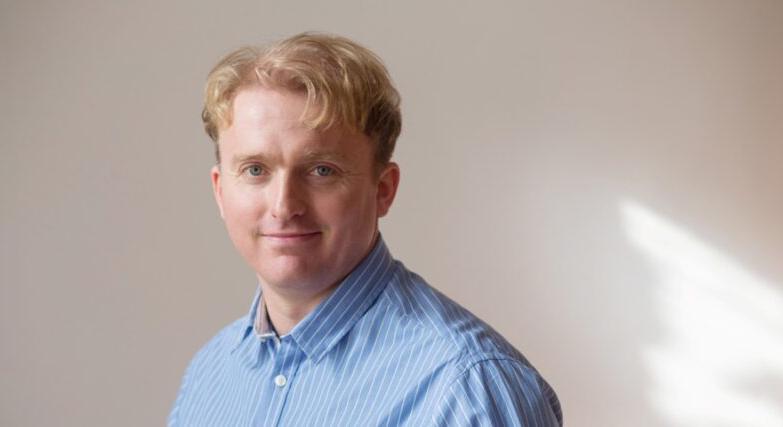 „Ez az év az utolsó, amikor János Kossuth-esélyes” – Megszólalnak írók a Lackfi-botrányról