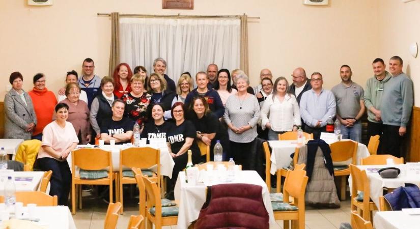 Vidám hangulatú kvízdélutánt rendeztek Vilonyán