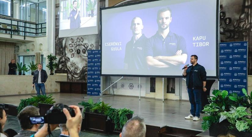 Űrhajósok jártak a Miskolci Egyetemen - képekkel