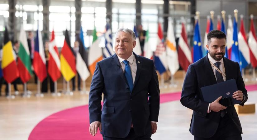 Ezért nem tekerték szőnyegbe és szállították titkos helyre Orbán Viktort