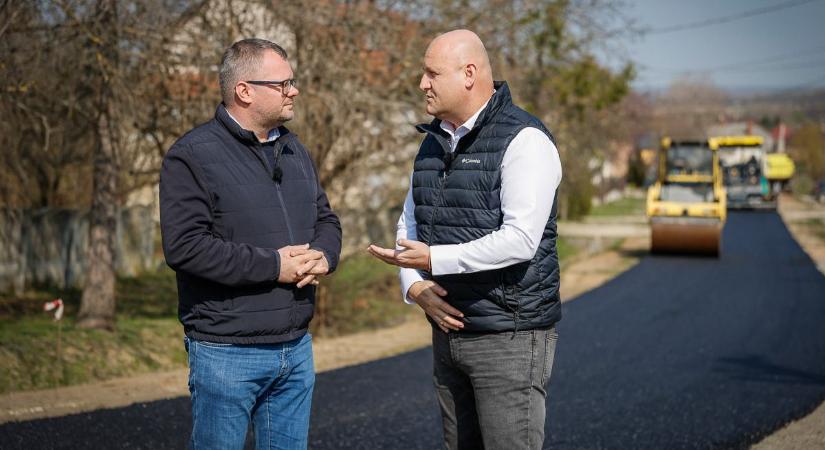 Jó úton Bakonyszentlászló is - fotók