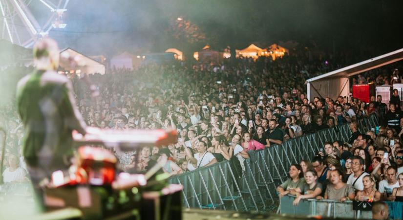 A hazai zeneipar egyik legfelkapottabb előadója is fellép a Bajai Halászléfőző Népünnepélyen