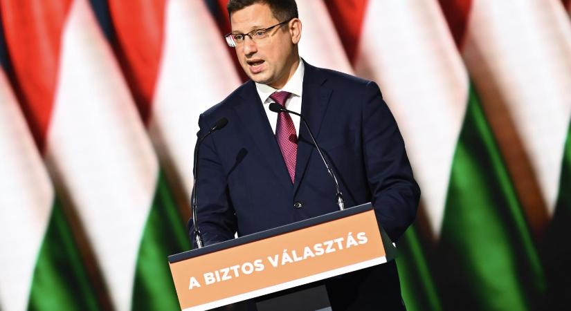 Gulyás Gergely feljelentést tesz egy felhívás miatt, amely arra buzdít, hogy egyszerre kell a Fideszre és a Mi Hazánkra ikszelni a szavazólapon