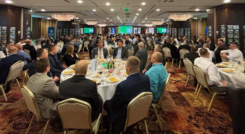 Öntözés nélkül 20 tonna kukorica, 5 tonna napraforgó? Igen!