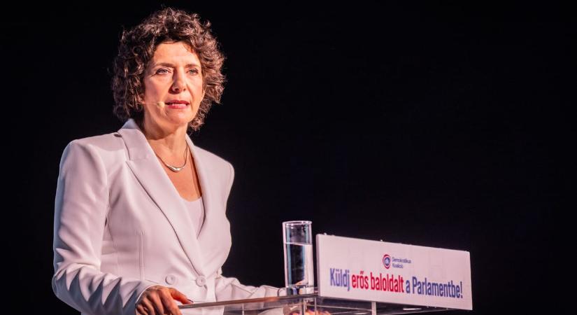 Dobrev Klára és Magyar Péter egymásnak ment a visszalépő DK-s jelölt miatt