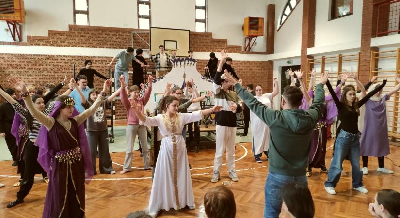 Egybefűzik a Liszt Ezeregy éjszaka musicaljét