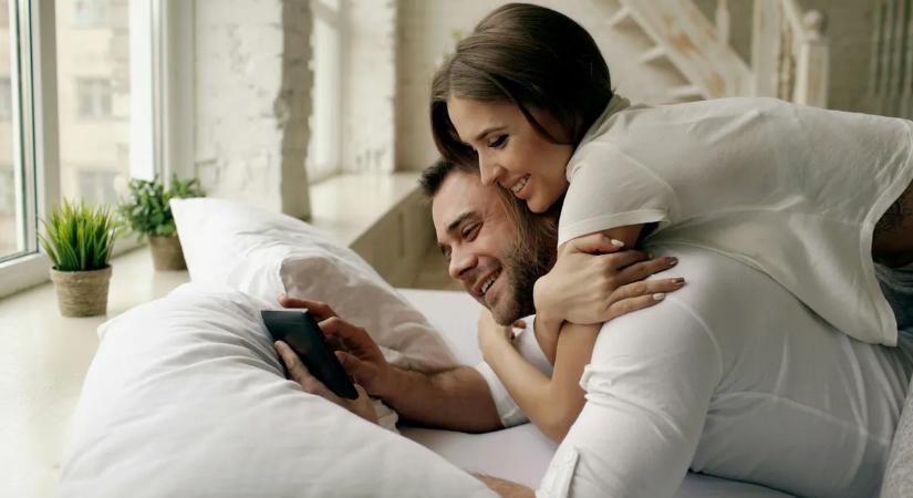 Valóban működik? Egyre több pár szerint ettől lett erősebb a kapcsolatuk