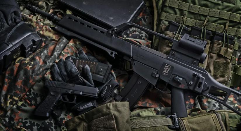 Sokkoló terrortámadás Európában: izraeli fegyvergyárat gyújtottak fel