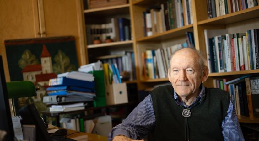 Dr. Nagy Attila: A gyerek első pedagógusa a szülő