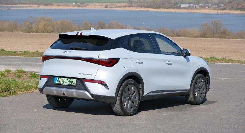 Olcsóbb, erősebb, hátsókerekes: odacsapott a BYD