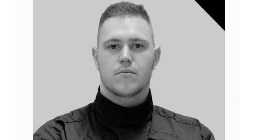 Tragédia: Belehalt sérüléseibe az elgázolt rendőr