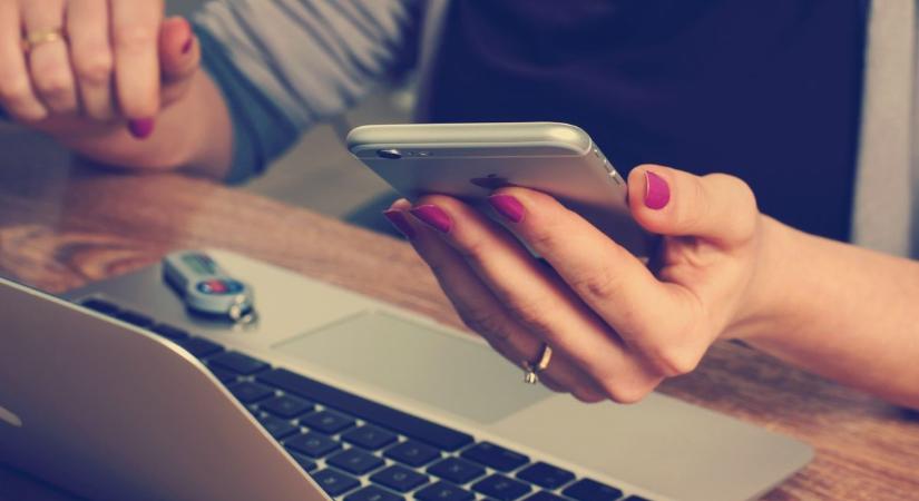 Veszélyben a privát szféránk: itt vannak a tippek, amelyekkel megvédhetjük a telefonos adatainkat!