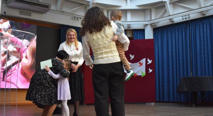 Díjazták a KMNE március 15-ei alkotópályázatának legjobbjait