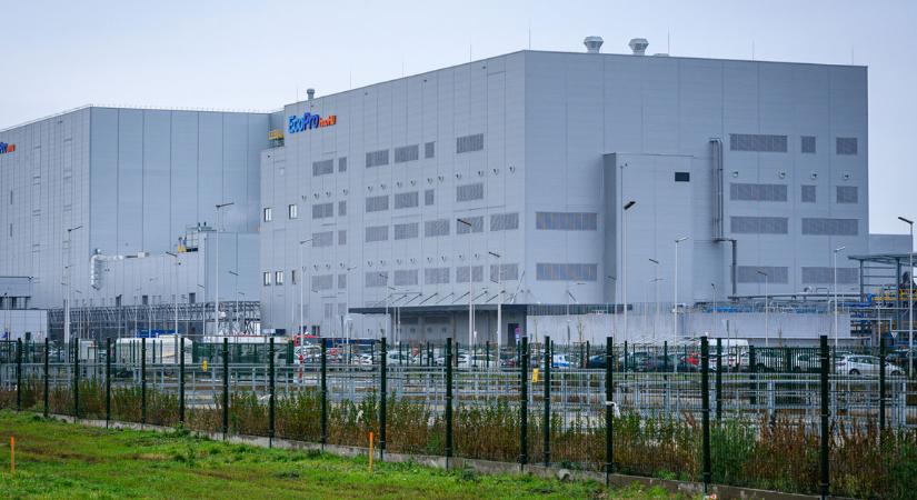 Kemény szavakkal szólította fel a szabályok betartására az akkuipari szereplőket Debrecen önkormányzata