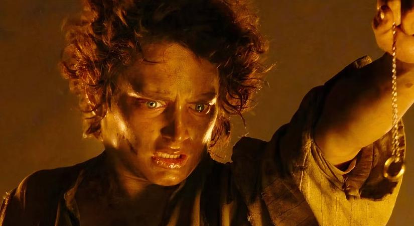 A Gyűrűk Ura-filmek Frodóját játszó Elijah Wood bevallott egy szörnyű titkot, aminek hallatán még a lembas is ki fog esni a rajongók kezéből