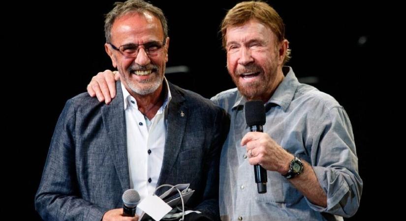 Ők szinkronizálták legtöbbször Chuck Norrist, egyikük sem él már