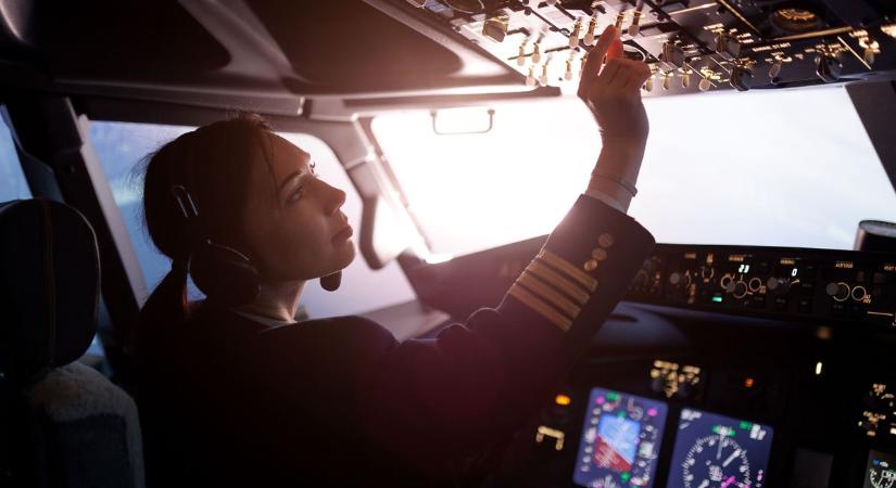 Egy légitársaság bőkezűen megjutalmazza azokat az alkalmazottakat, akik önként távoznak tőlük