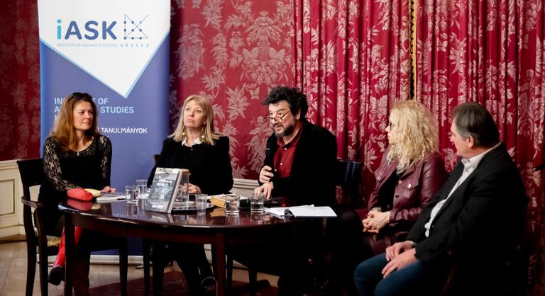 Így lett világhírű a magyar írónő, akire itthon csak későn figyeltek fel