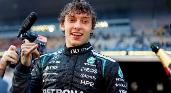 Coulthard meghatódott Antonellitől