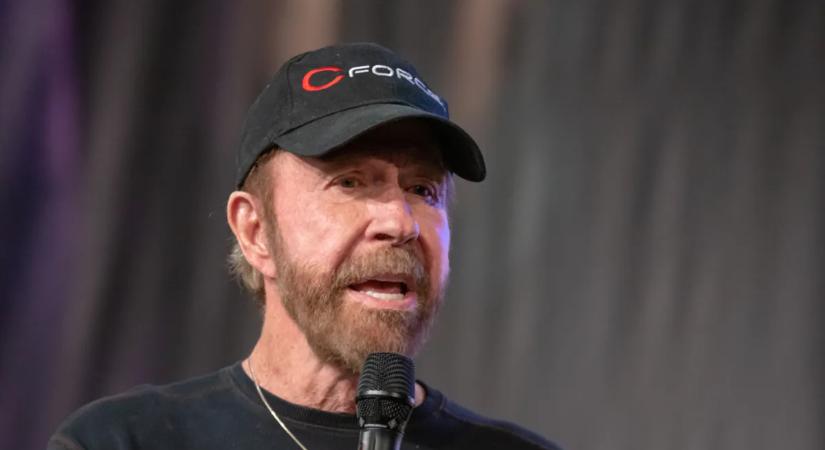 Így élt Chuck Norris: egyszerű ételek, fegyelem és erő – ezt tanulhatjuk tőle a konyhában is