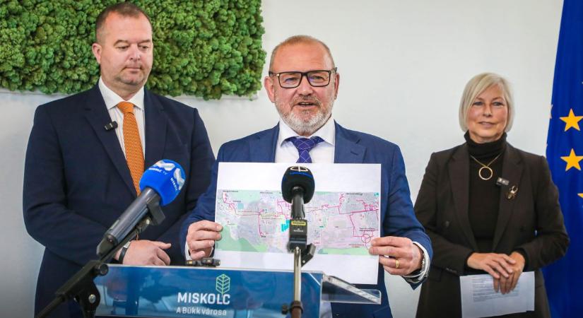 Milliárdos energetikai beruházásokkal zöldül Miskolc – hidrogénbuszok és megújuló távhő a városban - képekkel