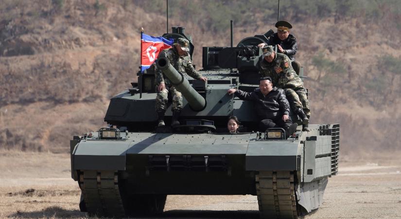 Újabb nyilvános szereplésen mutatkozott Kim Dzsongun lánya, igencsak érdekes helyen