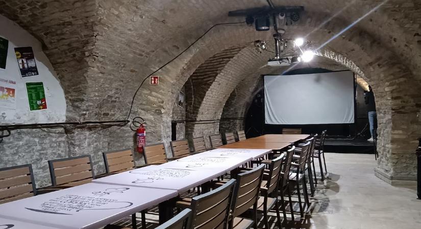 Megújulhat a Rómer-ház pincéje, pályázati forrásból szépülhet a közösségi tér Győrben