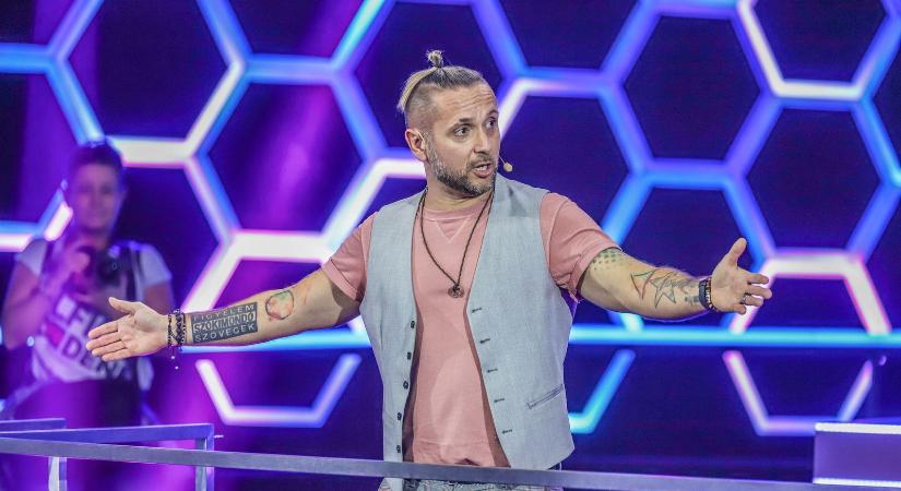 Majka attól retteg, hogy elveszik az útlevelét, ezért került bajba