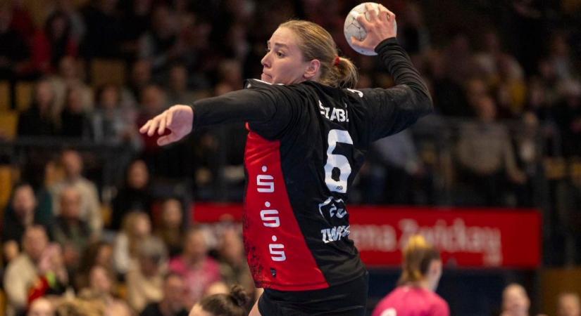 Sorban hagyják ott a német kézilabdacsapatot a magyar játékosok