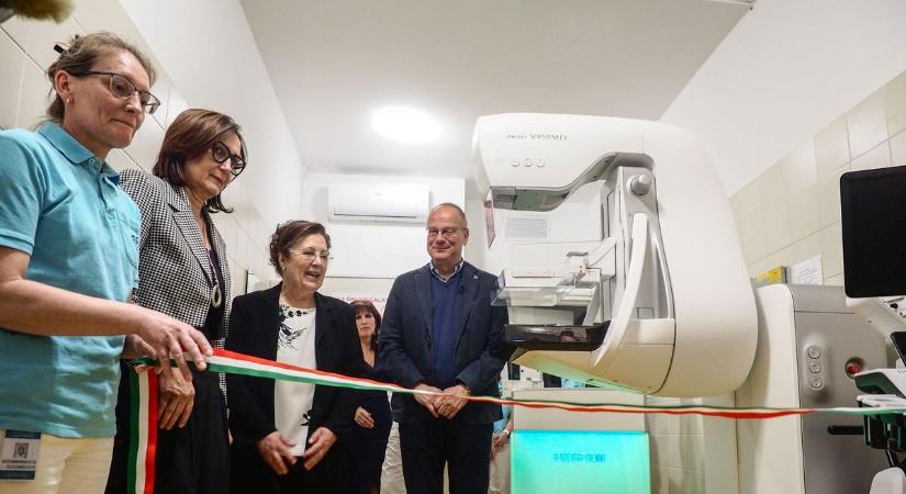 Új mammográfiás készüléket adtak át Tapolcán – erősödik a térség egészségügyi ellátása (képgaléria)